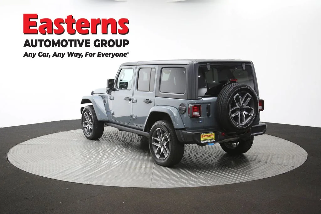 Used 2024 Gray Jeep Sport S 4xe image 65