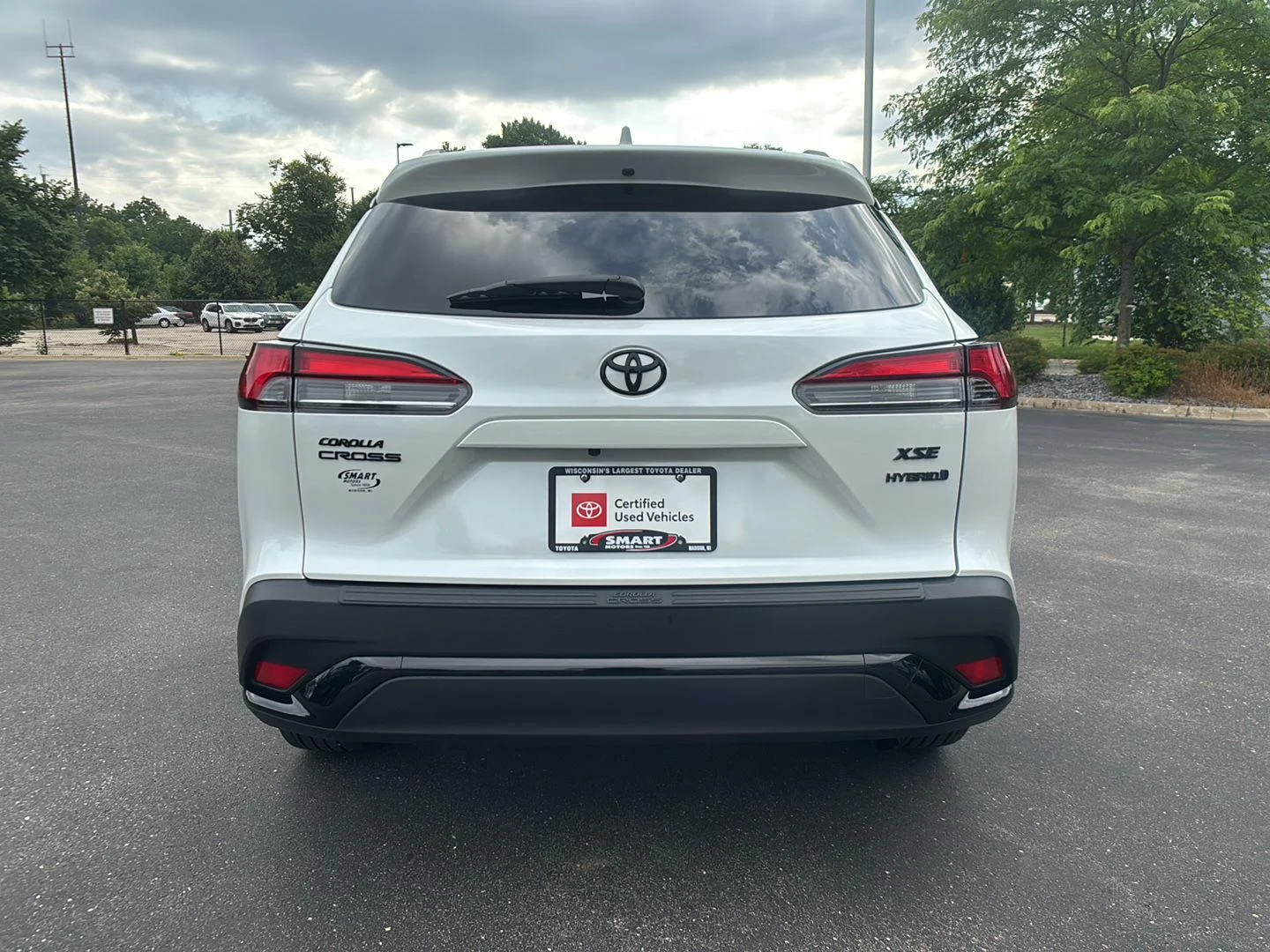Used 2023 Wind Chill Pearl Toyota XSE image 11