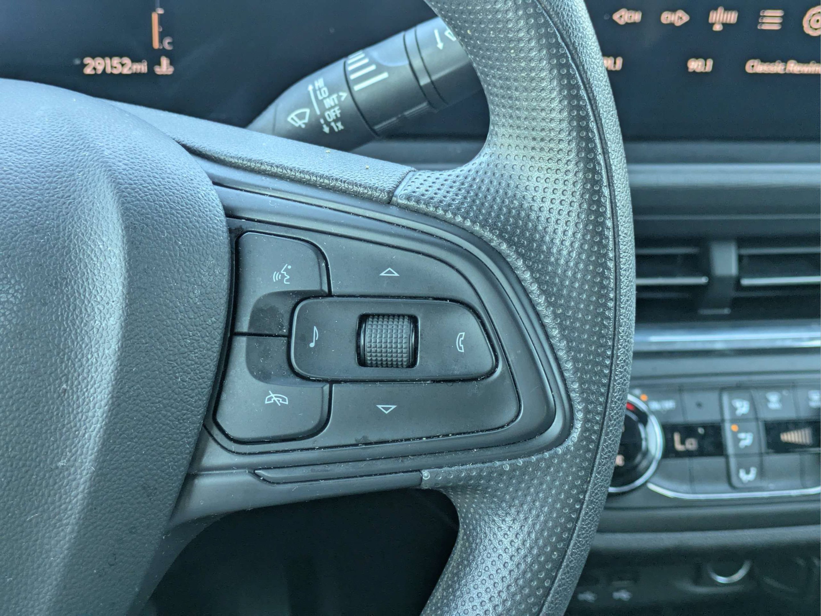 Used 2026 Summit White Buick Preferred image 25