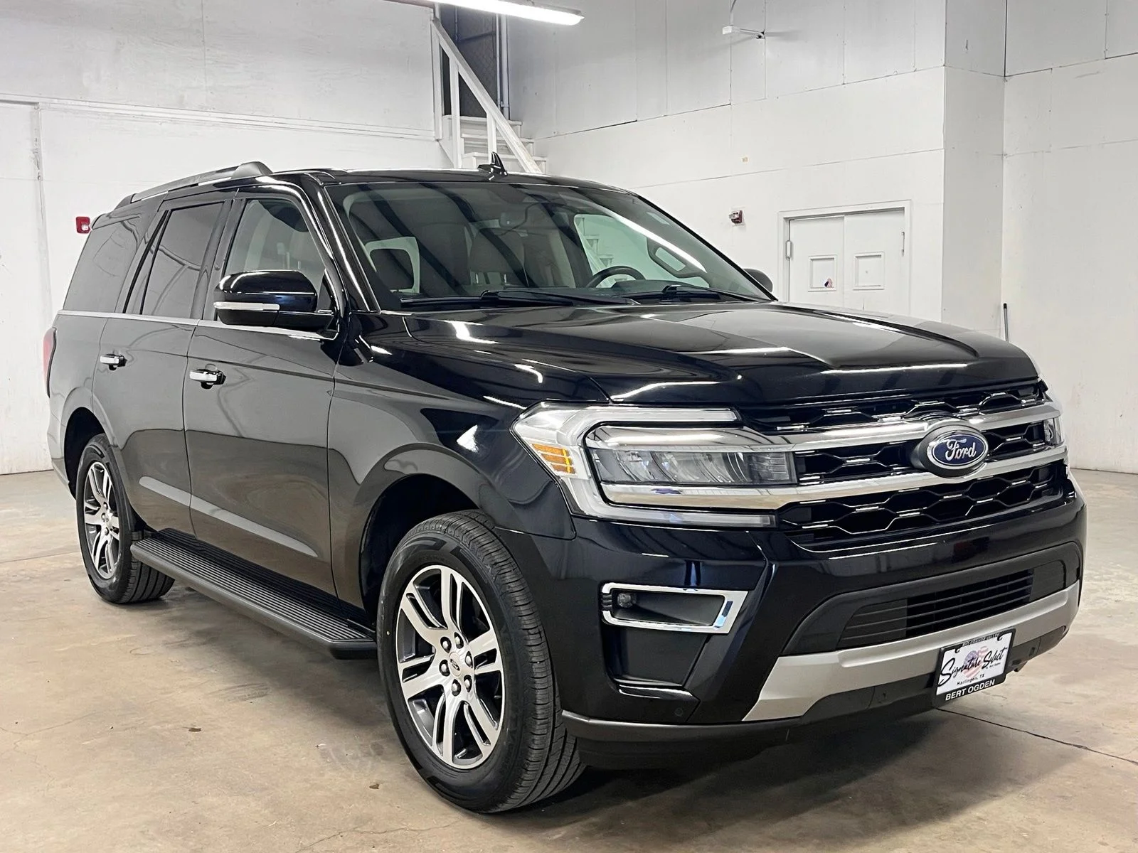Used 2024 Black Ford Limited image 1