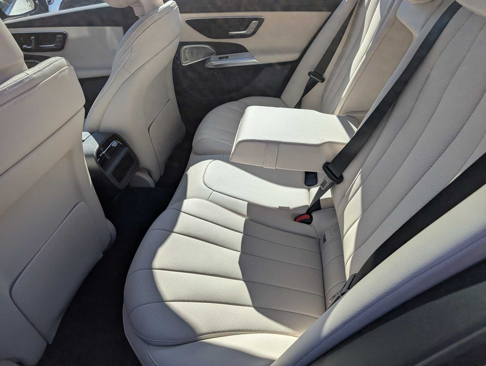 Certified Used 2026 MANUFAKTUR Moonlight White Metallic Mercedes-Benz E 350 image 15