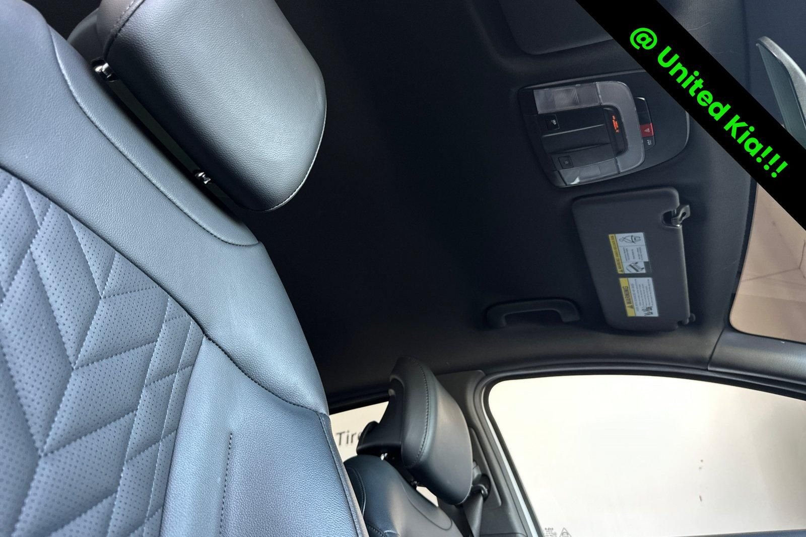 Used 2024 White Kia X-Line image 17