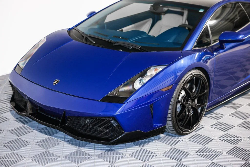 Used 2004 Blue Lamborghini Base image 18