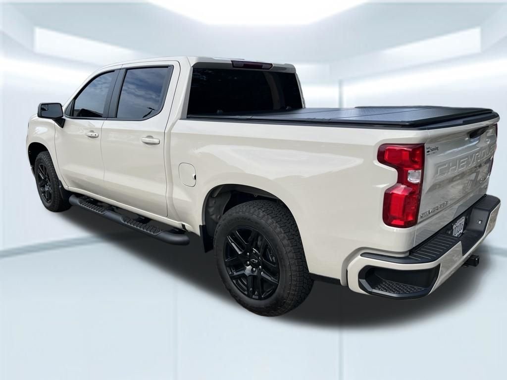 Used 2026 White Chevrolet RST image 4
