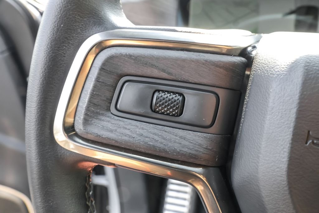 Used 2024  Rivian Adventure Dual Motor Max Pack image 21