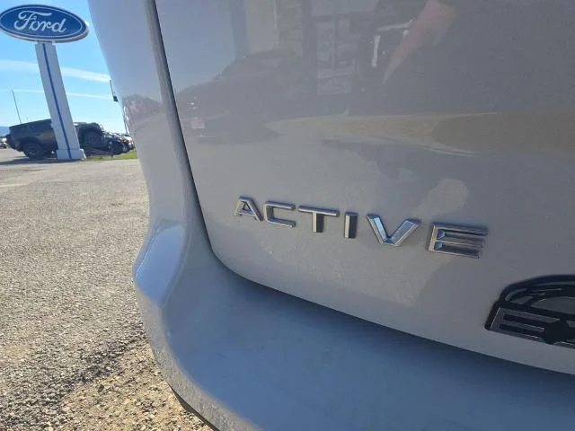 New 2026 Star White Metallic Tri-Coat Ford MAX Active image 55