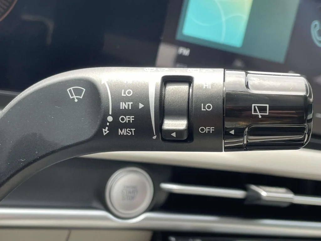 New 2026 Gray Hyundai SEL image 23