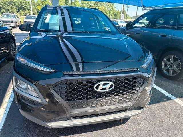 Used 2021 Ultra Black Pearl Hyundai SEL image 3