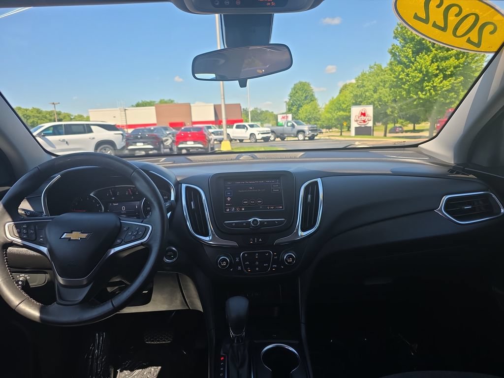 2022 Chevrolet Equinox LT - Photo 14