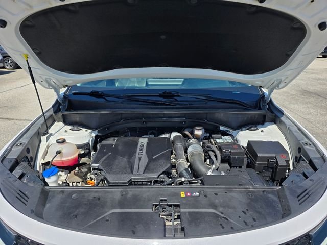 Used 2021 White Kia SX image 14