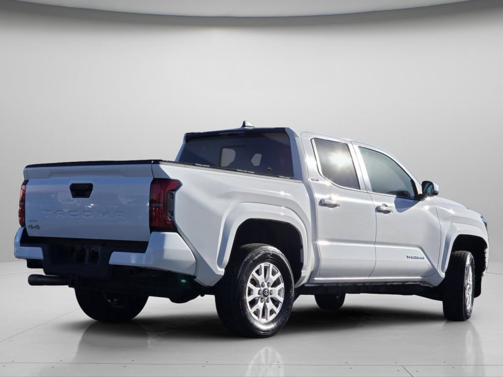 Certified Used 2025 Ice Toyota SR5 image 26