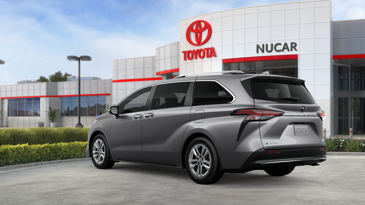 2026 Toyota Sienna — photo 6