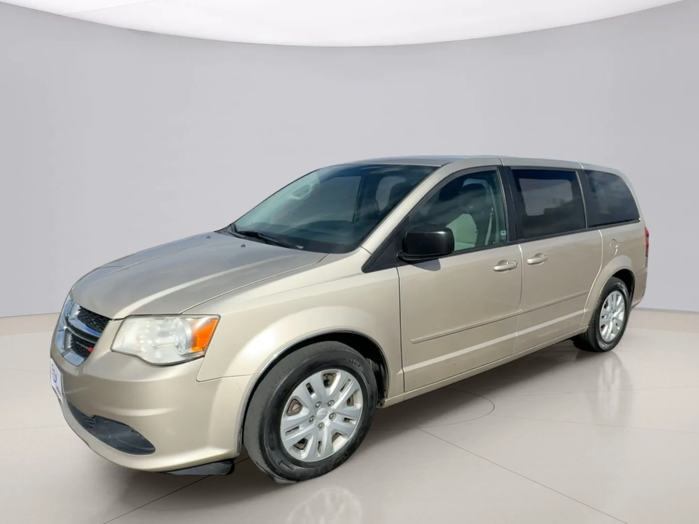 Used 2014 Gold Dodge SE image 1