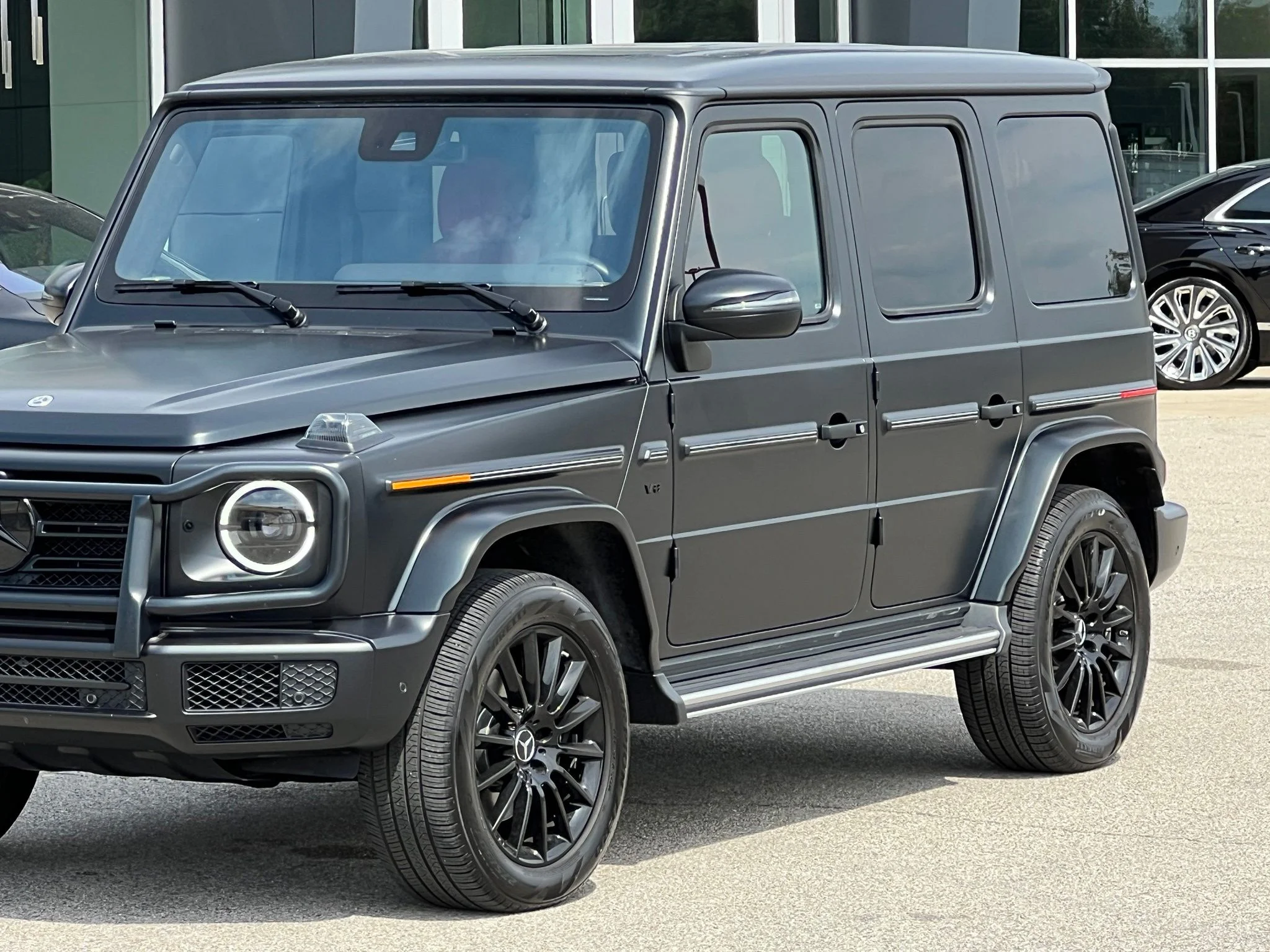 Used 2023  Mercedes-Benz G 550 image 10