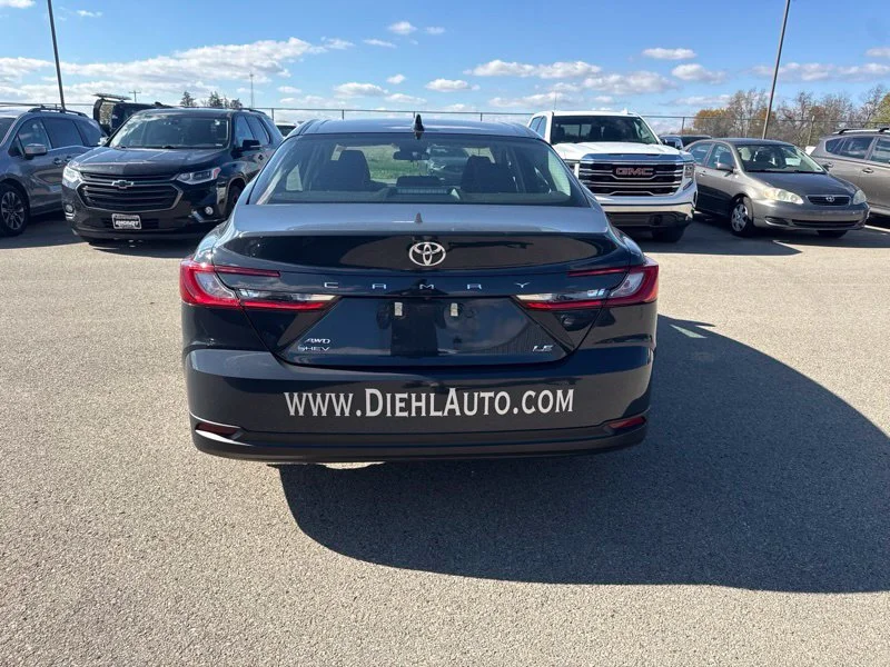 Used 2025  Toyota LE image 13