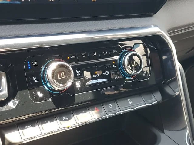 Used 2025 Titanium Rush Metallic GMC Denali image 19