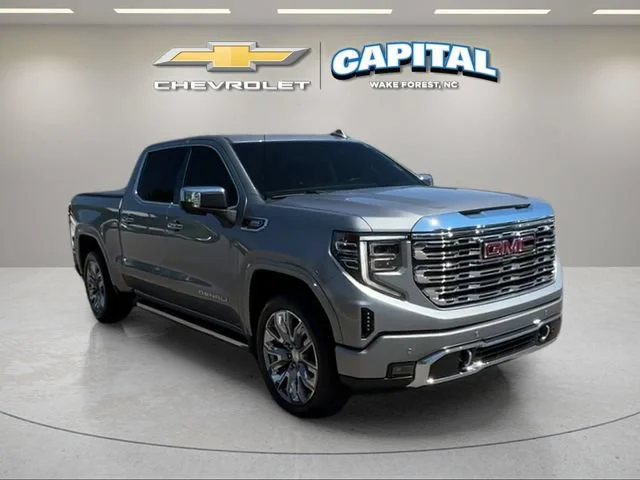 Used 2025 Sterling Metallic GMC Denali image 7