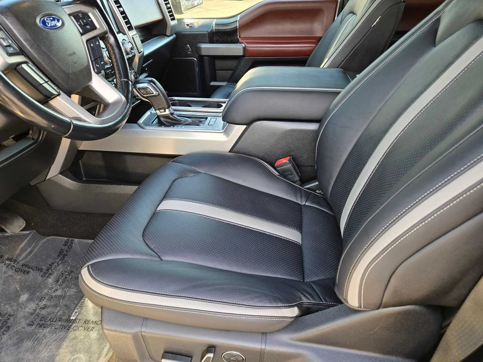 2018 Ford F-150 Platinum - Photo 25