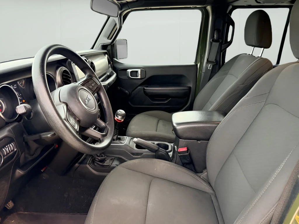 Used 2020 Sarge Green Clearcoat Jeep Sport image 10