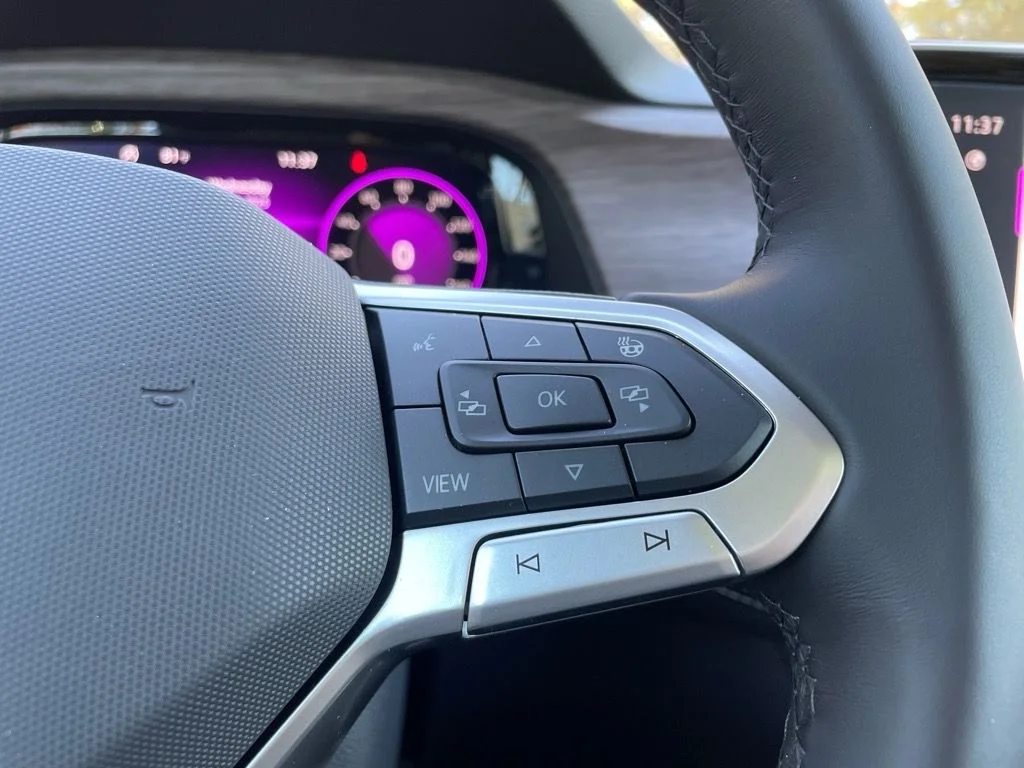 2026 Volkswagen Atlas SEL Premium R-Line - Photo 6