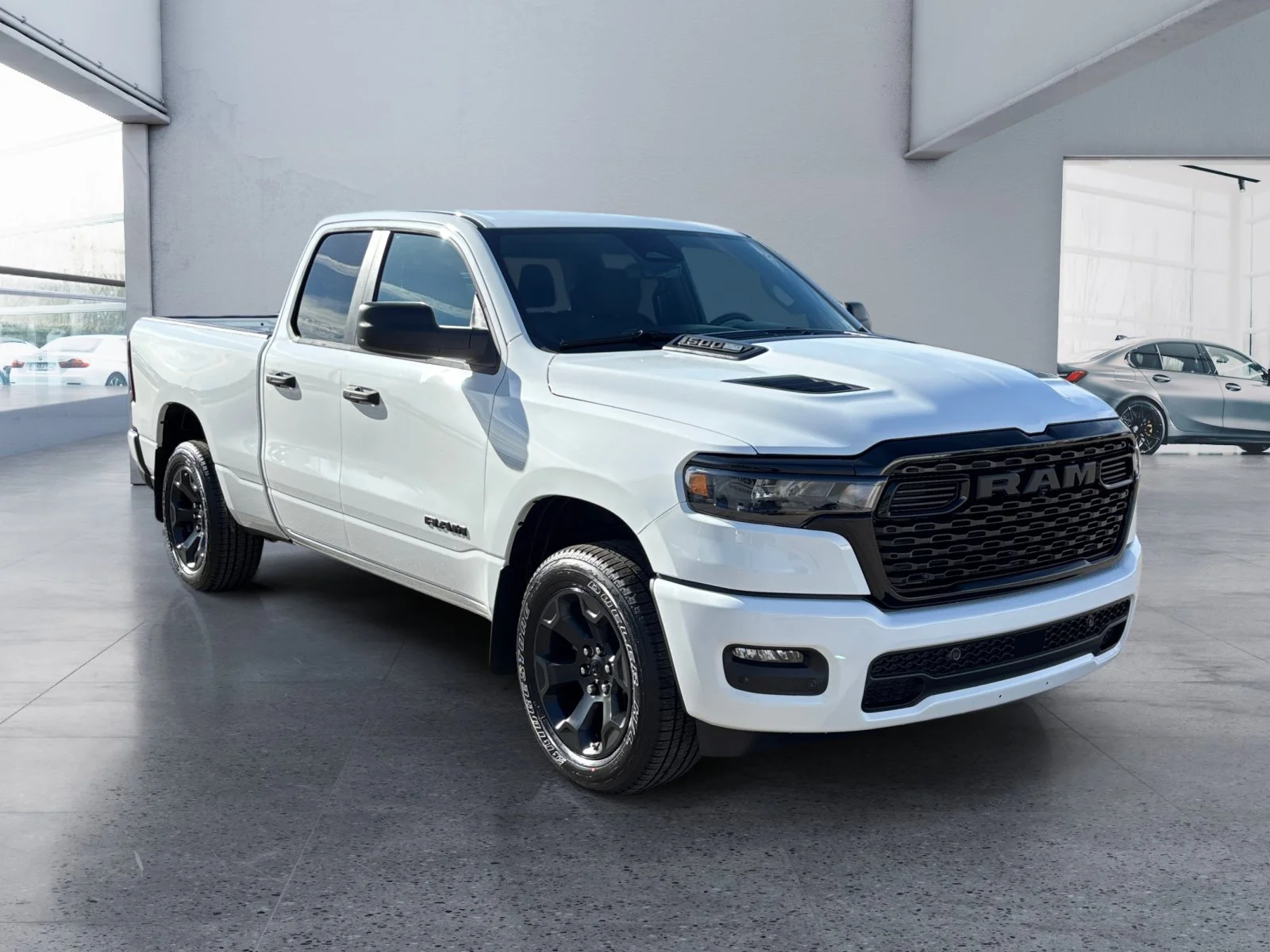 New 2027 BRIGHT WHITE Ram Express image 7