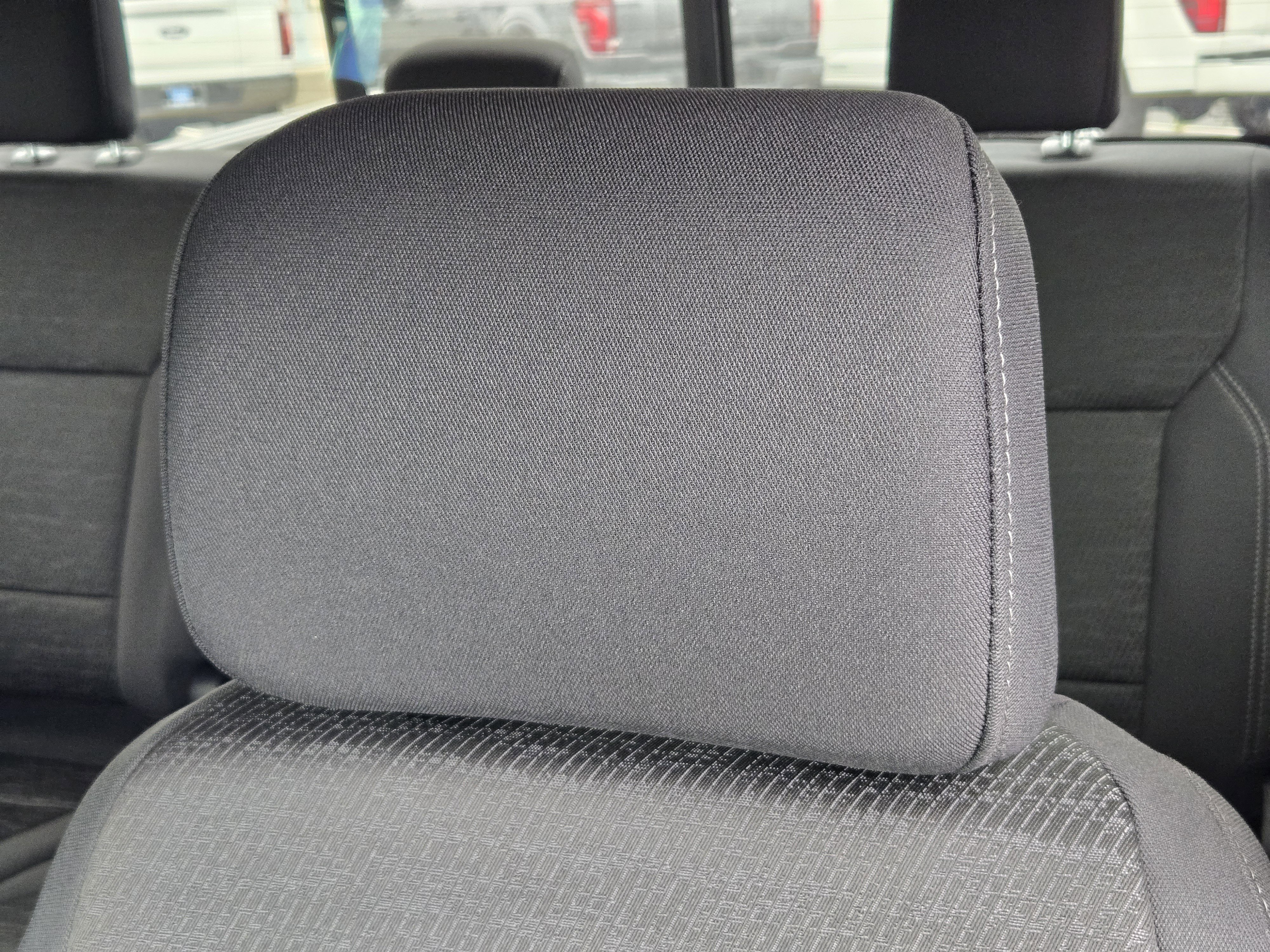 New 2026 Carbonized Gray Metallic Ford XLT image 17