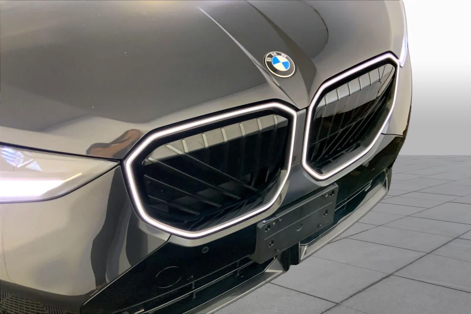 Used 2026 Dark Graphite Metallic BMW 30 xDrive image 32