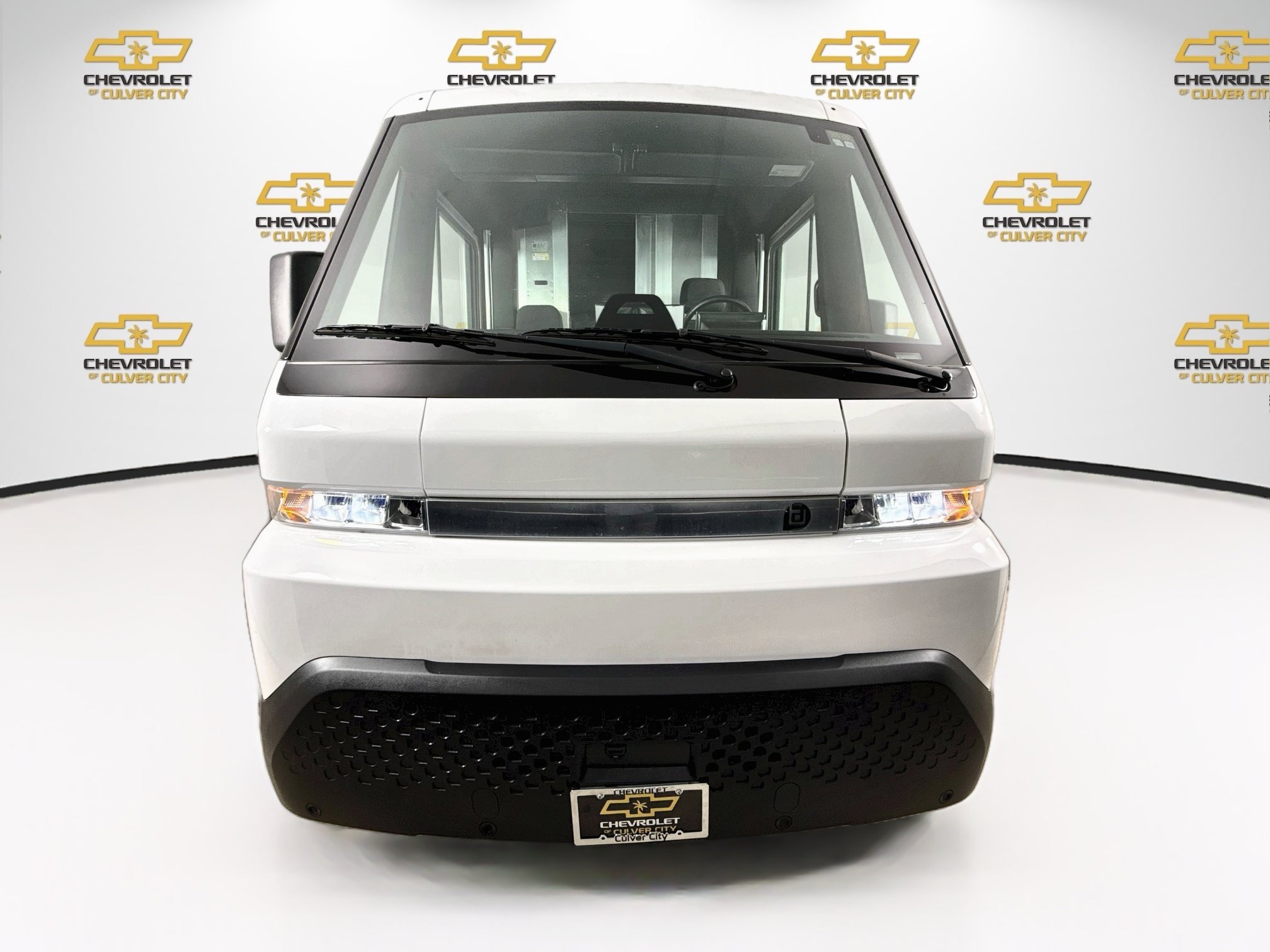 Used 2024 Chevrolet BrightDrop Zevo 600 with VIN 2G5ZJ3TY5R9102198 for sale in Culver City, CA