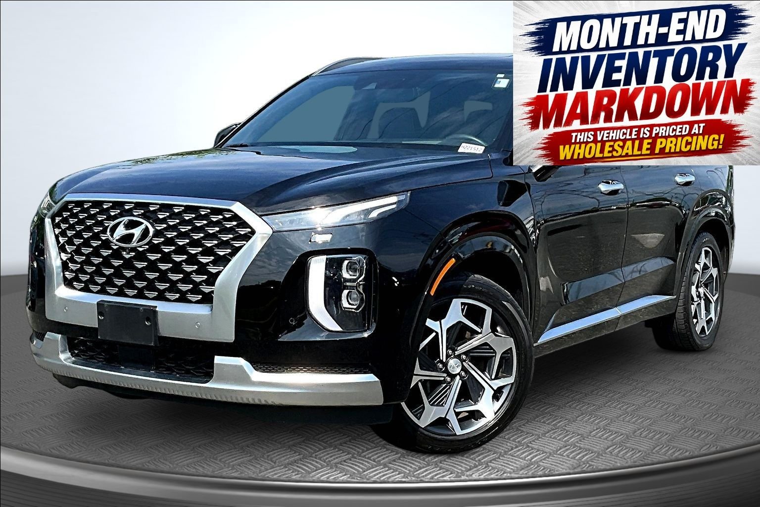 Used 2021 Black Hyundai Calligraphy image 1