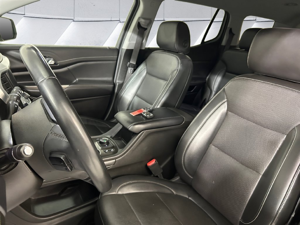 Used 2023 White GMC SLT image 8