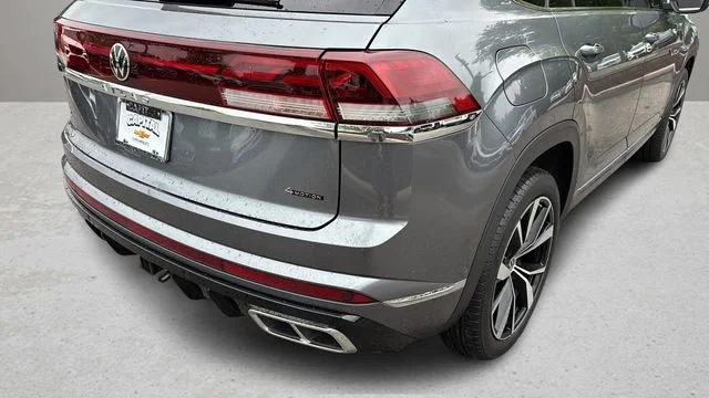 Used 2024 Gray Volkswagen 2.0T SEL Premium R-Line image 36