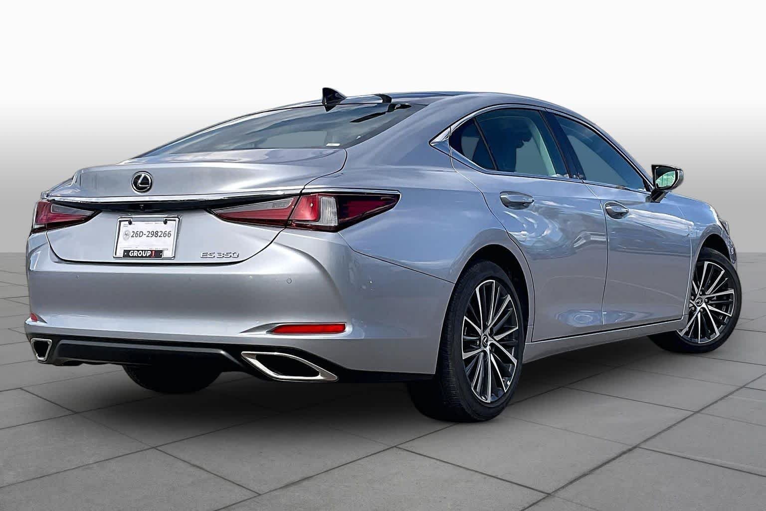 Used 2025 Iridium Lexus  image 12