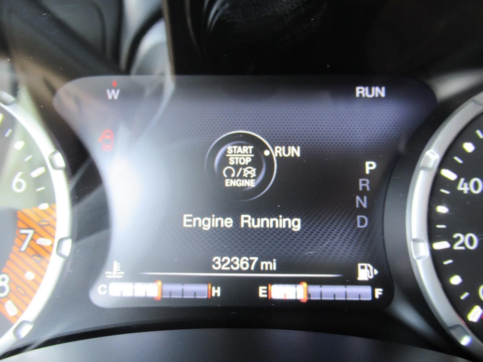 Certified Used 2022 White Jeep Trailhawk image 28