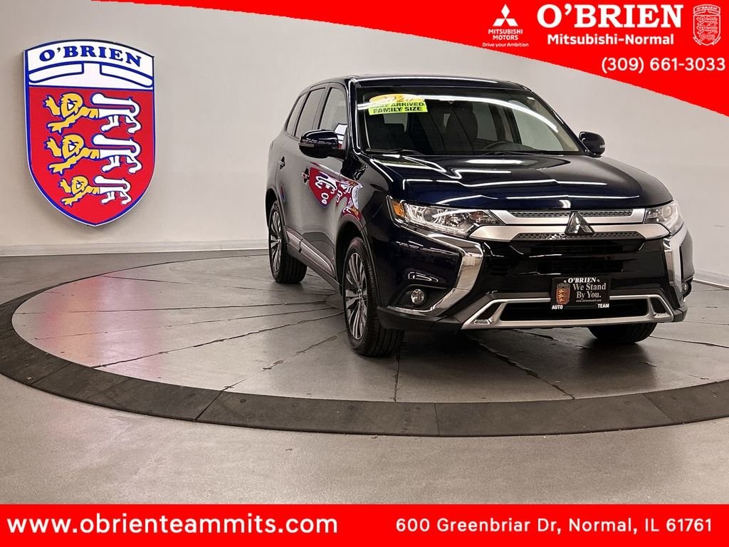 2020 Mitsubishi Outlander SE FWD's photo
