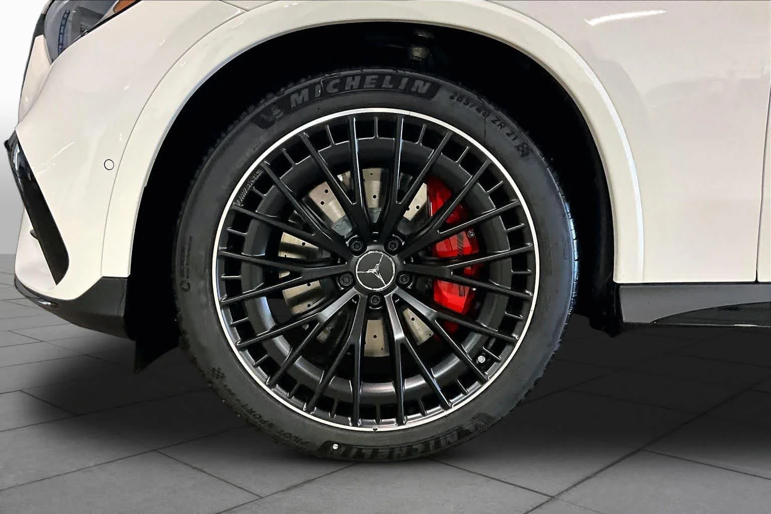 New 2026 Polar White Mercedes-Benz AMG® GLC 43 image 18