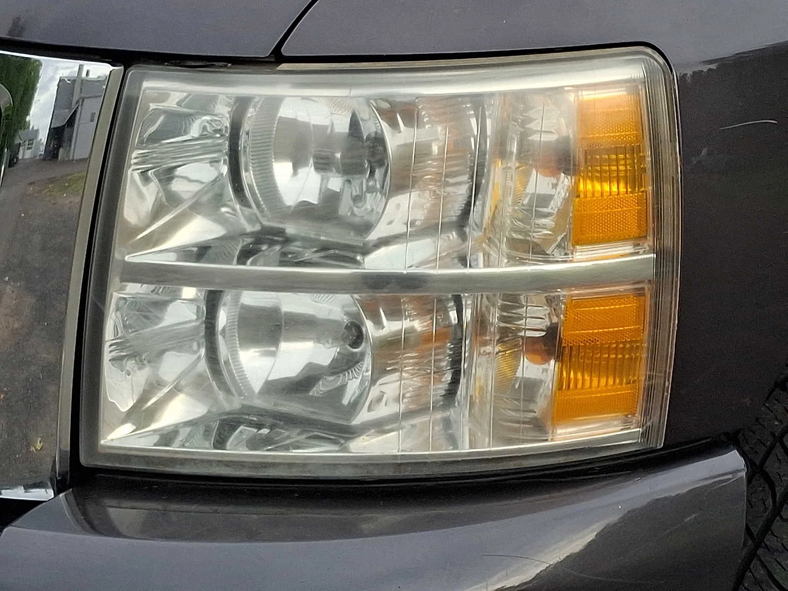 Used 2010 Taupe Gray Metallic Chevrolet Xtra Fuel Economy image 10