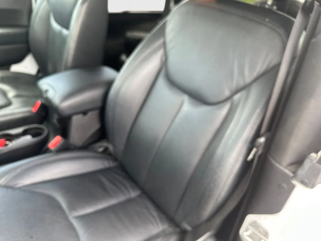 Used 2016 White Jeep Sahara image 24
