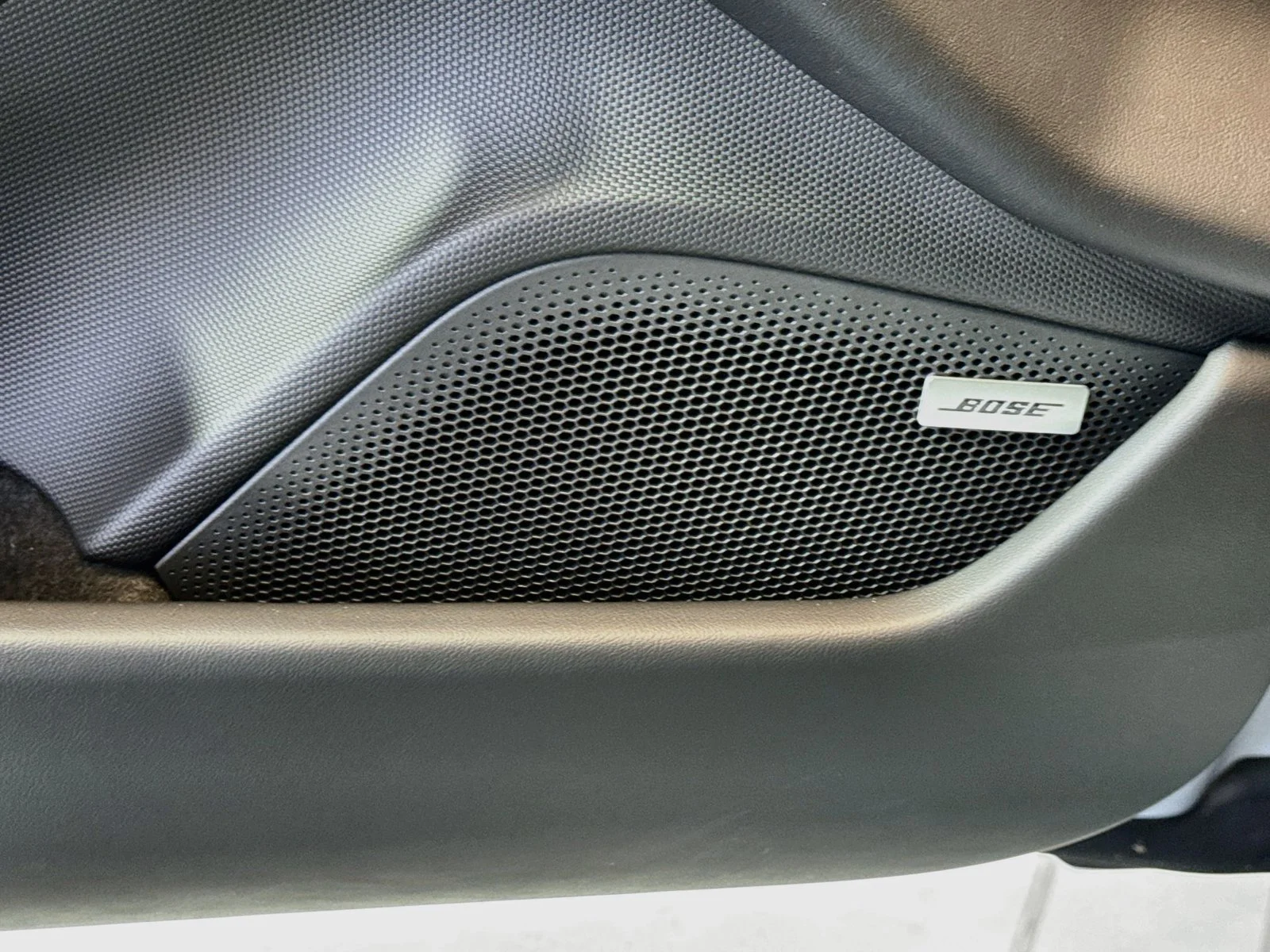 New 2026 Ice Grey Metallic Porsche 4 image 12