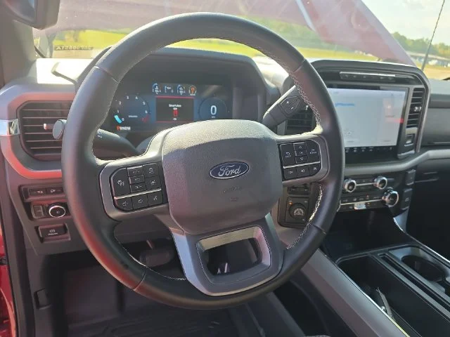 Used 2024 Red Ford XLT image 16