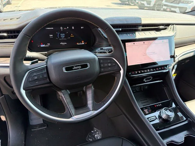 New 2026 Black Jeep  image 15