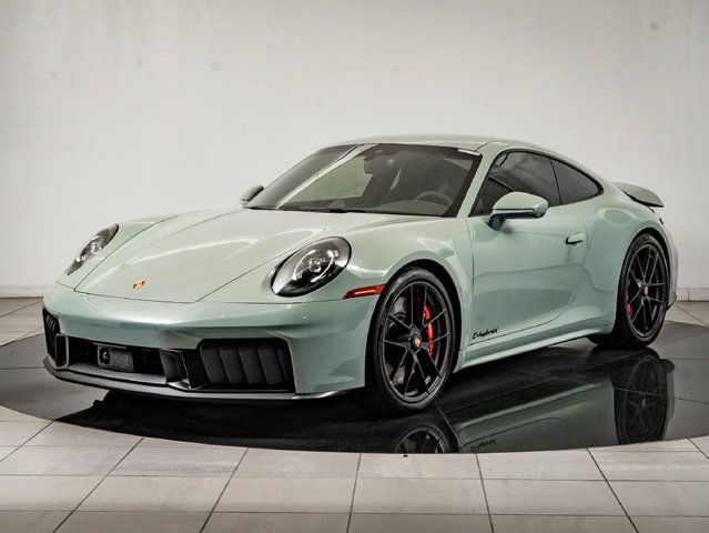 2025 Porsche 911 Carrera GTS