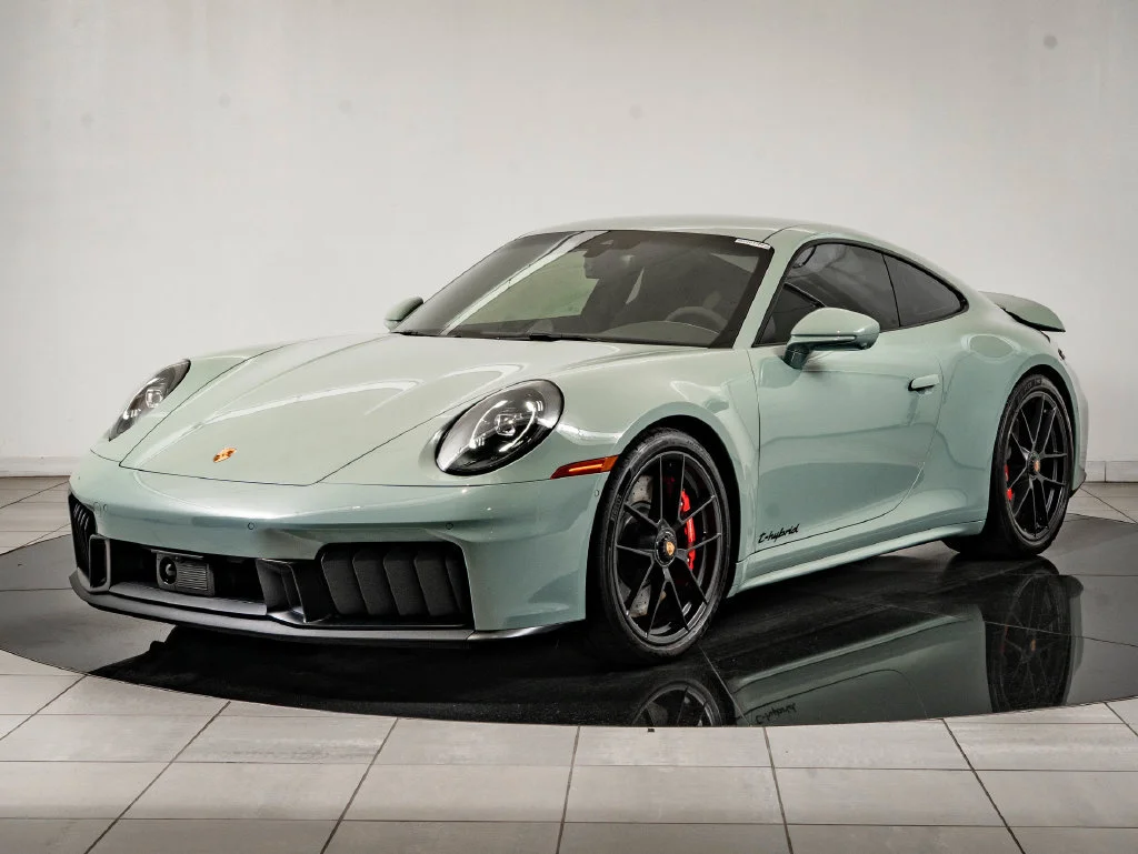 2025 Porsche 911