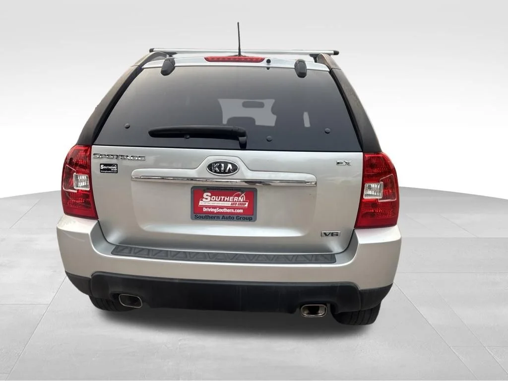 Used 2010 Silver Kia EX image 12