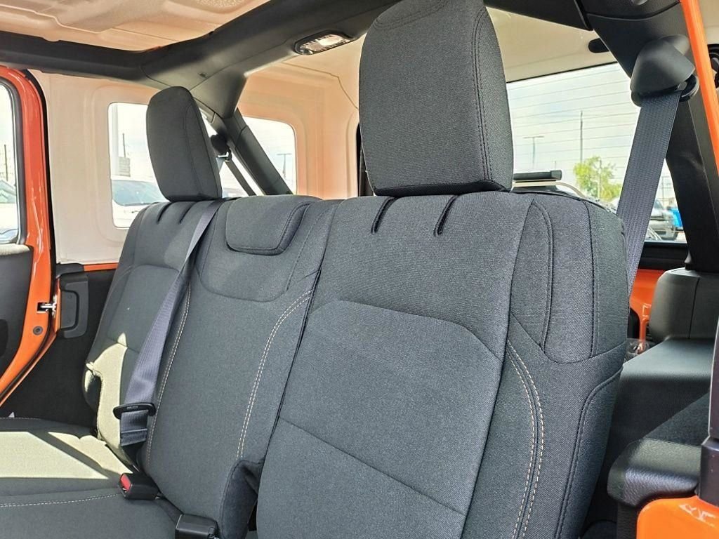 New 2026 Joose Jeep Sport S image 30