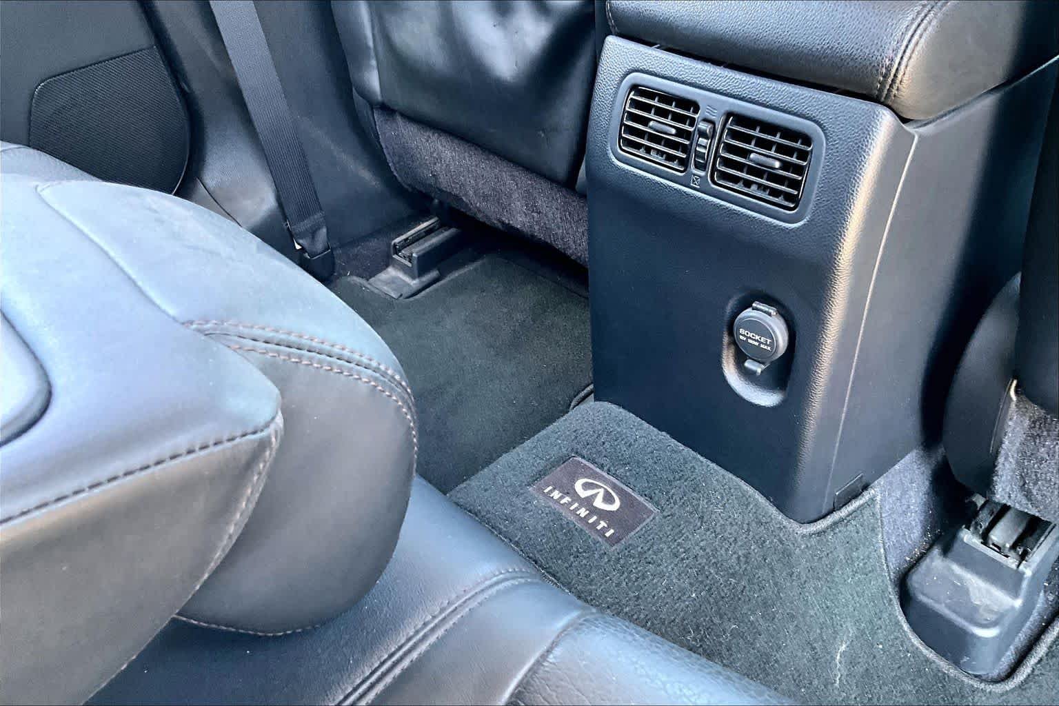 Used 2014 Graphite Shadow INFINITI  image 9