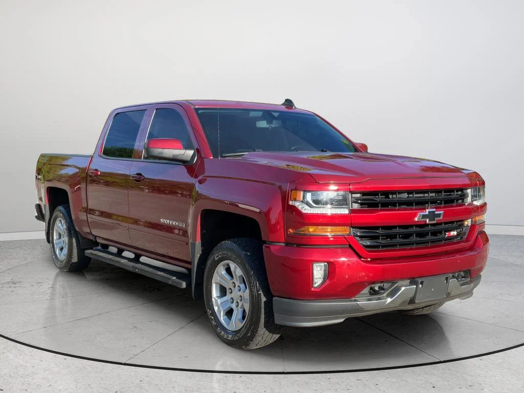 2018 Chevrolet Silverado 1500 LT 4X4 Crew Cab Short Box's photo