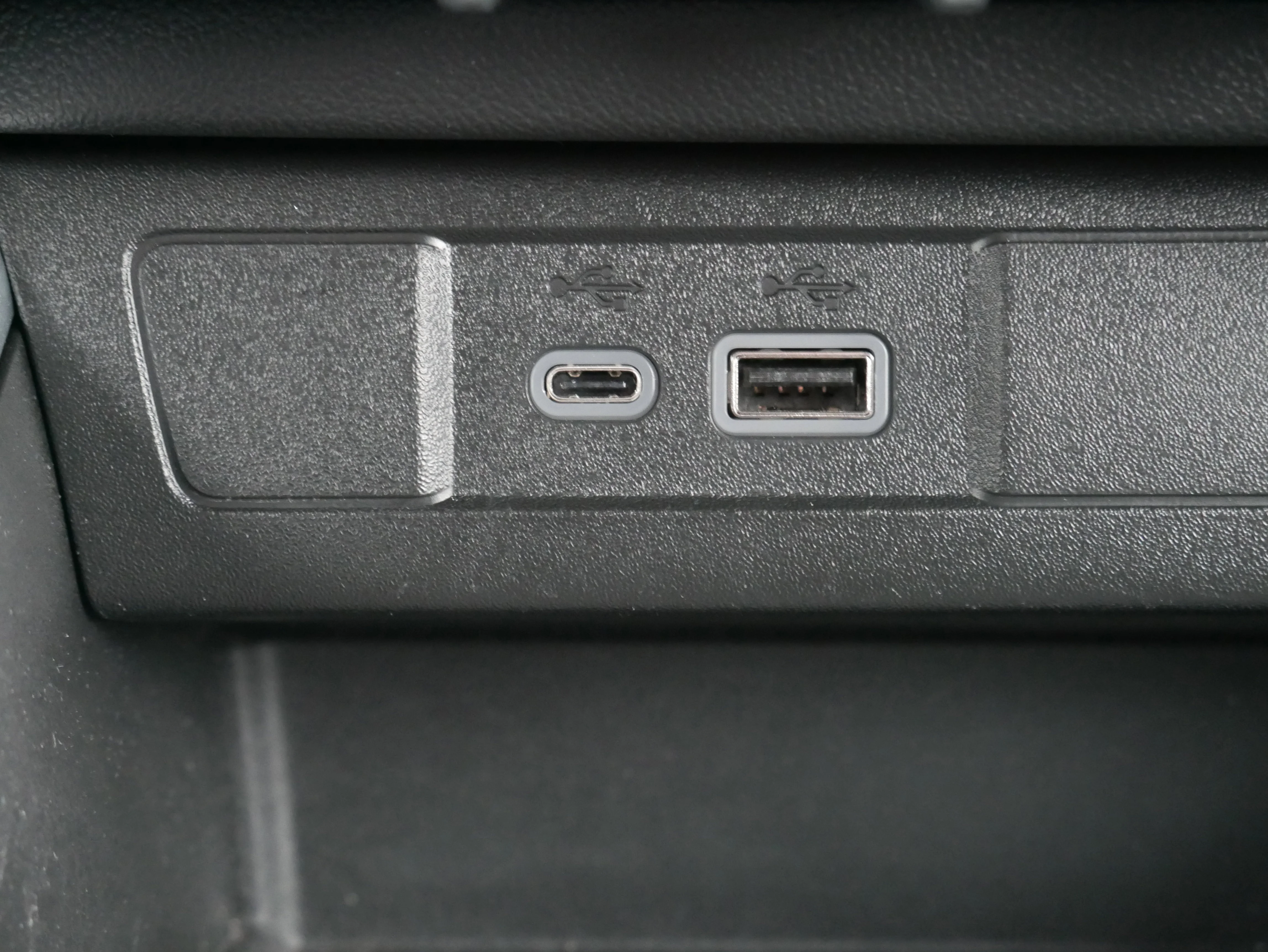 2023 Chevrolet Colorado Work Truck - Photo 22