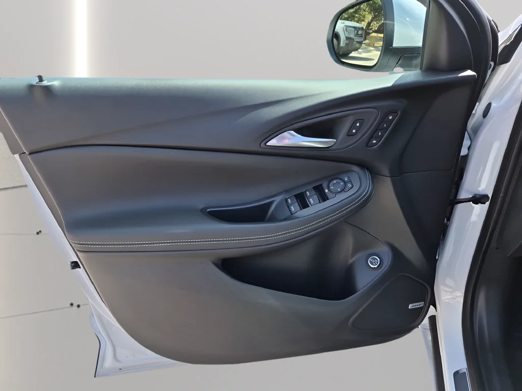 2026 Buick Encore GX Avenir - Photo 20