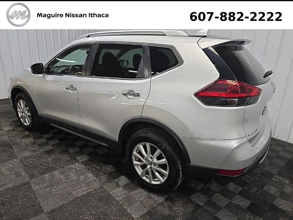 Used 2018 Silver Nissan SV image 10