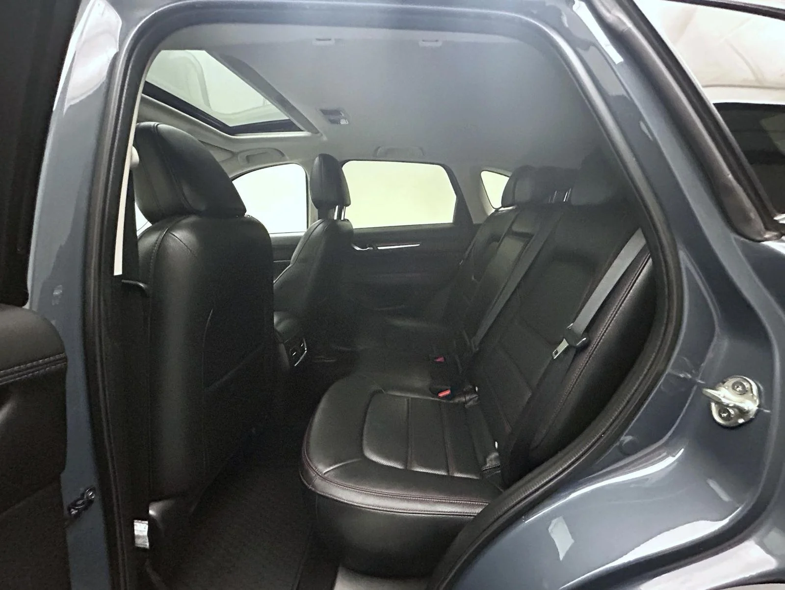 Certified Used 2024 Gray Mazda 2.5 S Carbon Edition image 18